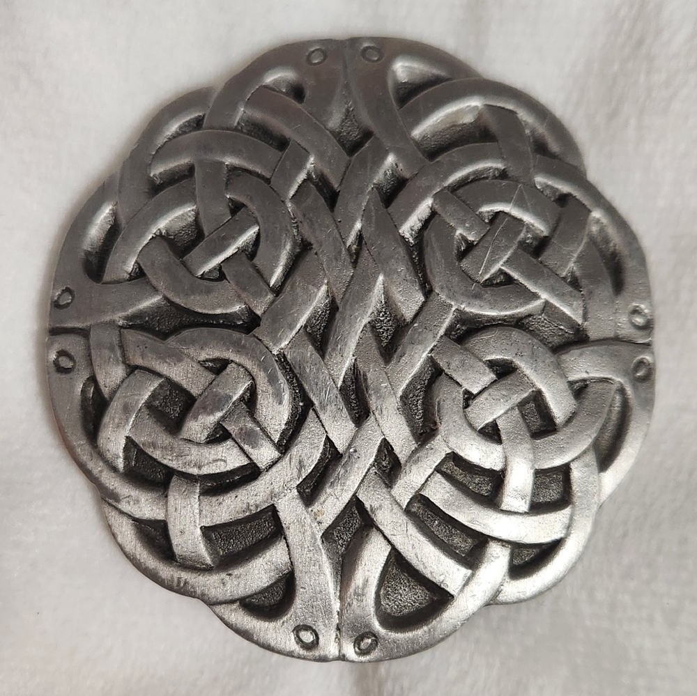 Celtic Knot Pewter Belt Buckle